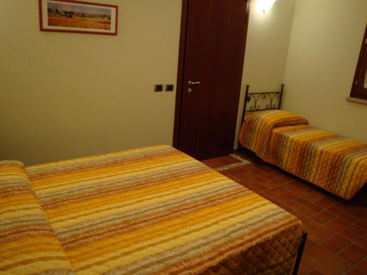 B&B Casa Del Boschetto Torriana ภายนอก รูปภาพ